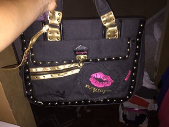 Betseyville purse