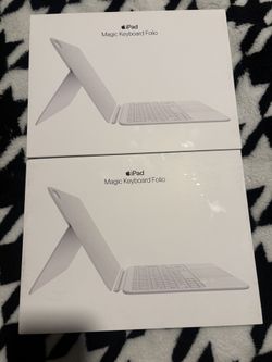Magic Keyboard Folio for iPad (A16 140$ OBO brand new