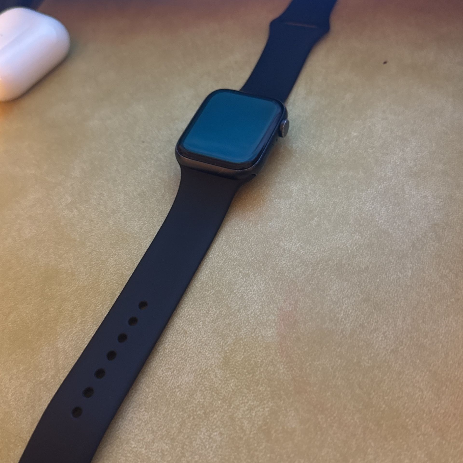 Apple Watch SE 