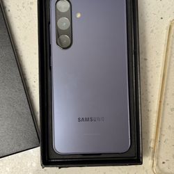 Practically New Samsung Galaxy S24