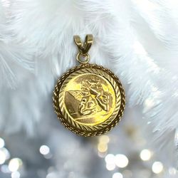 14kt 3.30g Yellow Gold Angel Pendant.
