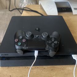PS4 Good Condicion Work Good 