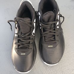 Size 7 Men’s Never Worn