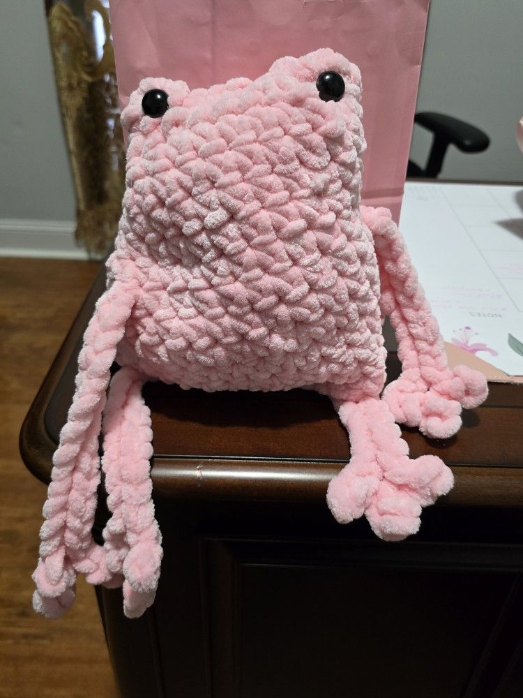 Crochet Pink Leggy Frog Plushie
