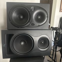 Mackie 624-824 Studio Monitors