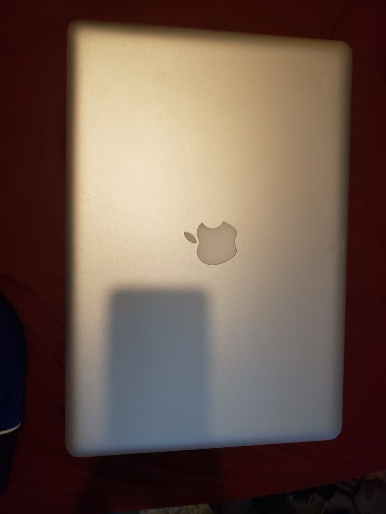 Macbook pro late 2011