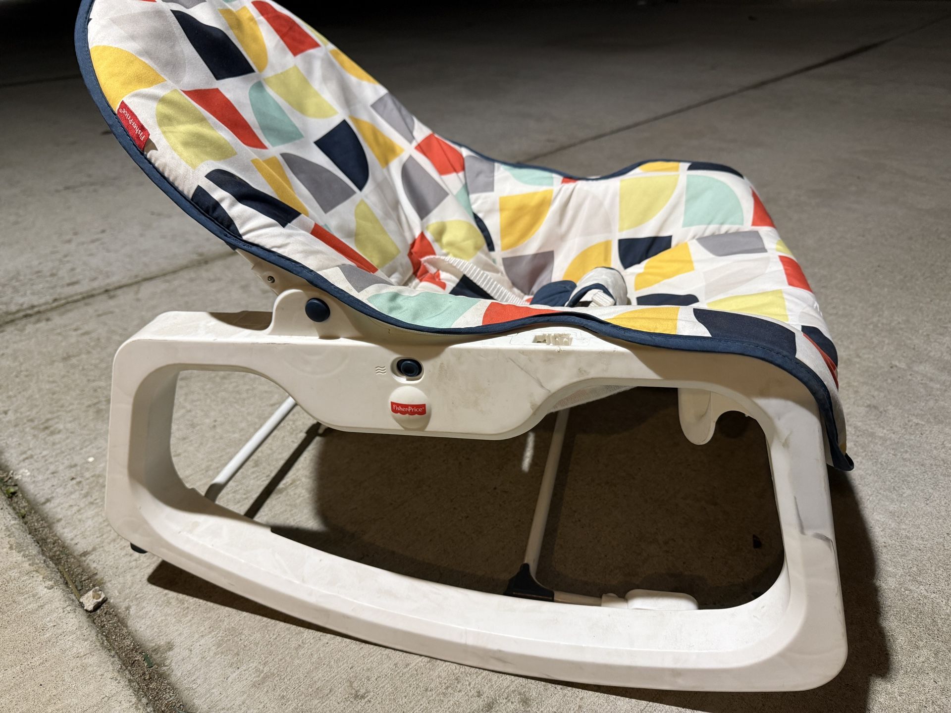 Fisher Price Infant To Toddler Rocking Chair