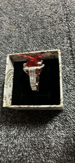 Women’s ring 925  size 7 or 8