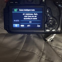 Cañón Camera Eos Revela T3i