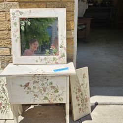 Hand Painted 4pc Set