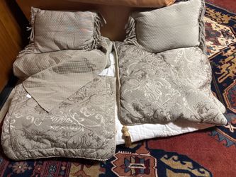 King Pale Green Comforter with Bed Skirt,  2 Pillow Shams & 2 Quilted Fringed Throw Pillows