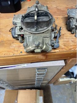 2 Holley carburetors
