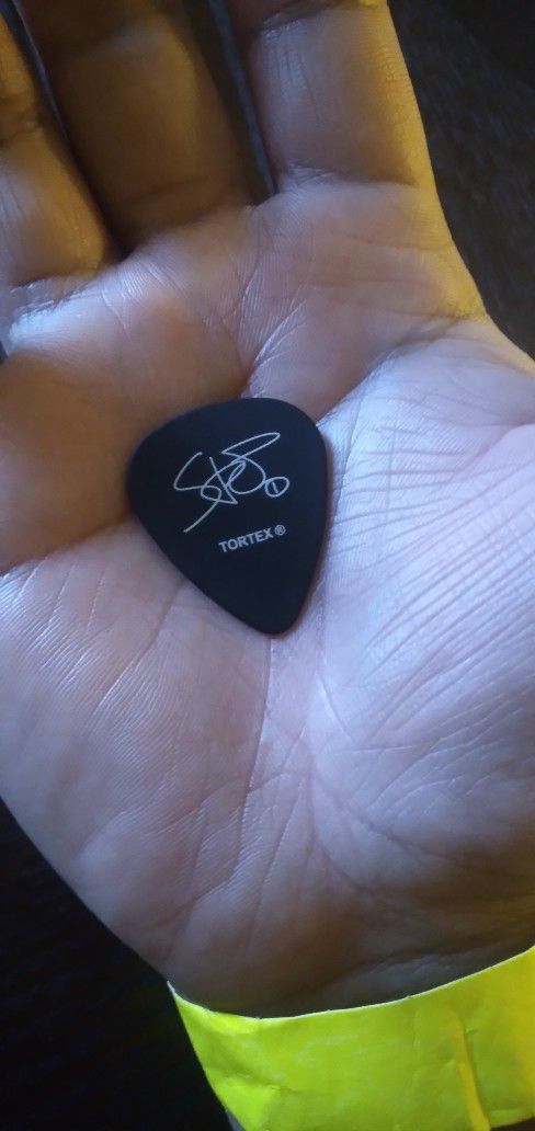 Deftones STEPHEN CARPENTER guitar pick