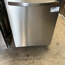 Frigidaire Stainless Steel Dishwasher 52 dBA