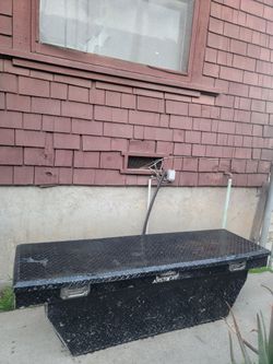 Husky Alluminum Crossbed Full Size Truck Tool Box