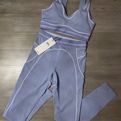 Blue Alo Yoga Set