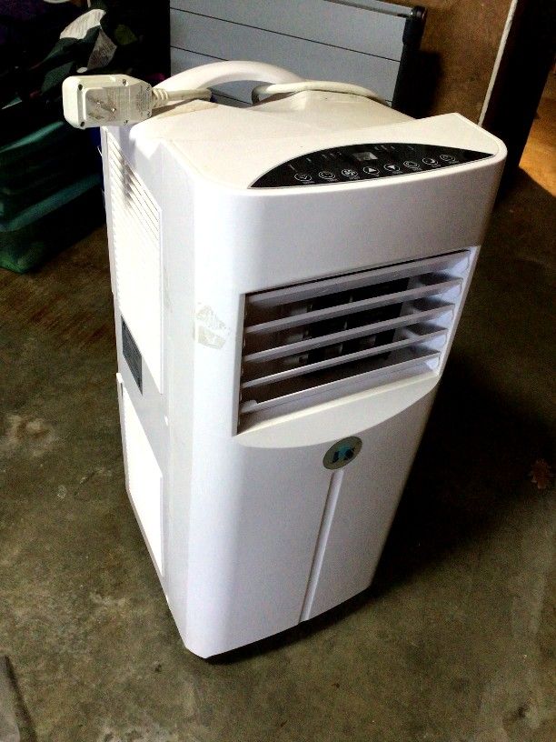 Air Conditioner w/ Sliding Window Attachment