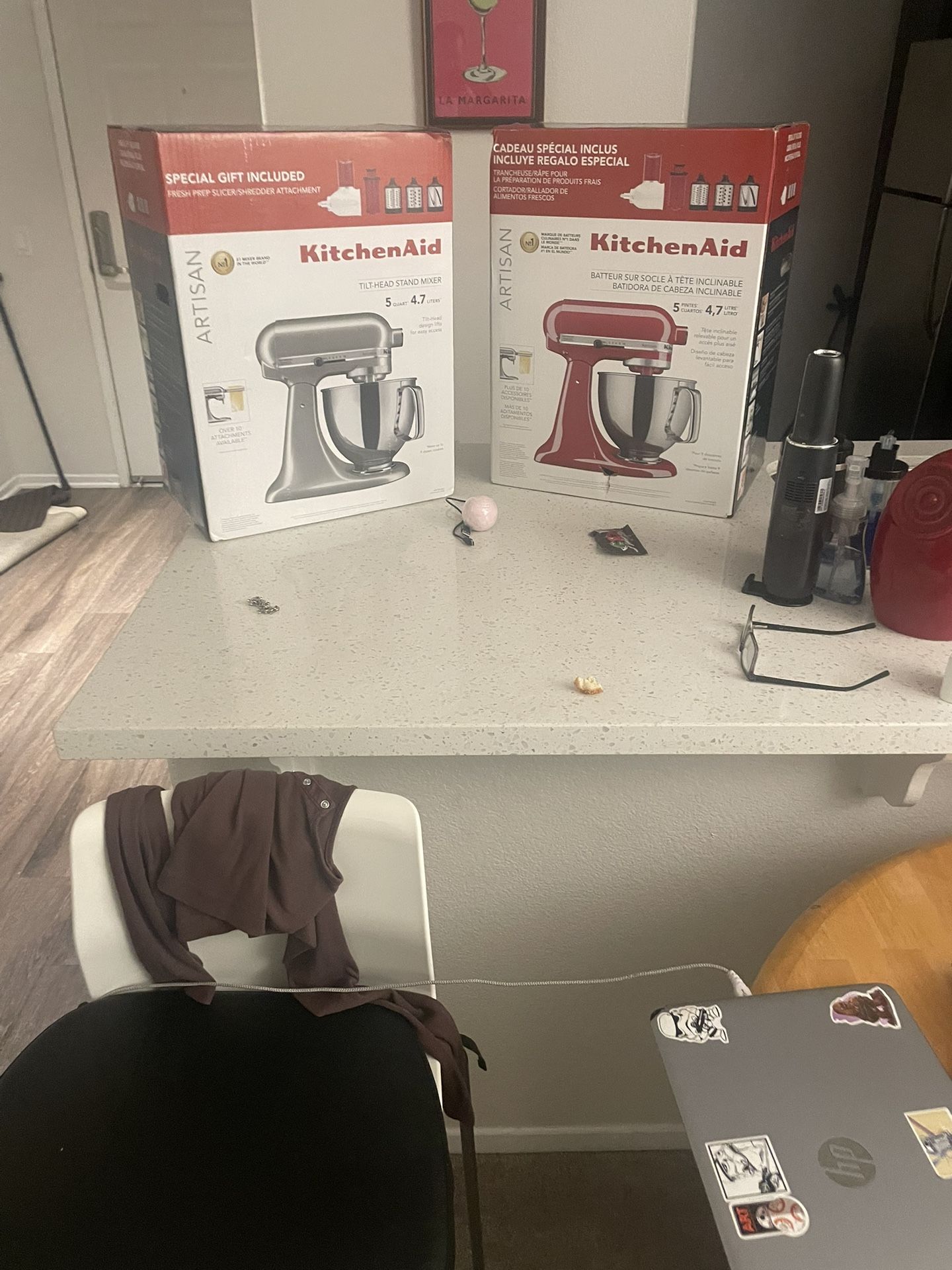 Brand New New Never Been Used Kitchen Aid Mixers Both For 700 Retail Value Can But Separate For 375 600 A Piece