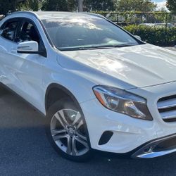 2015 Mercedes-Benz GLA  GLA 250 4MATIC SUV