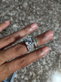 3 Dding fashion rings- Size 6- Pickup only