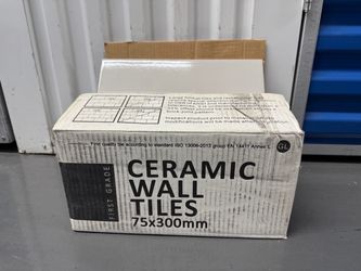 First Grade Ceramic Wall Tiles 75x300mm