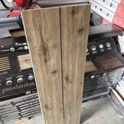 A&A Surfaces Orchard Oak 20 Mil Thick Luxury Vinyl Flooring 118.85 Sqft Left New