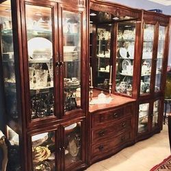  China Cabinet With Hatch