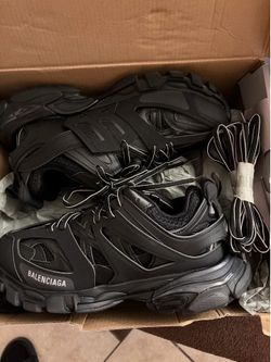 Balenciaga track sneaker triple black