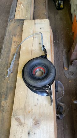 Ford escape drive shaft center bearing