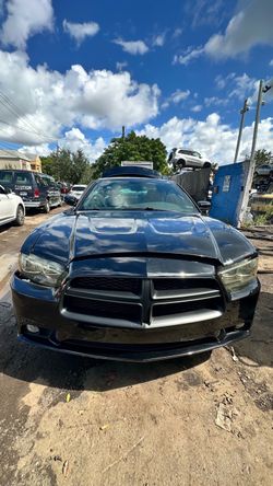✅ 2011-2014 DODGER CHARGER 3.6L CAR FOR PARTS ONLY ENGINE AND TRANSMISSION RUNNING GOOD ✅