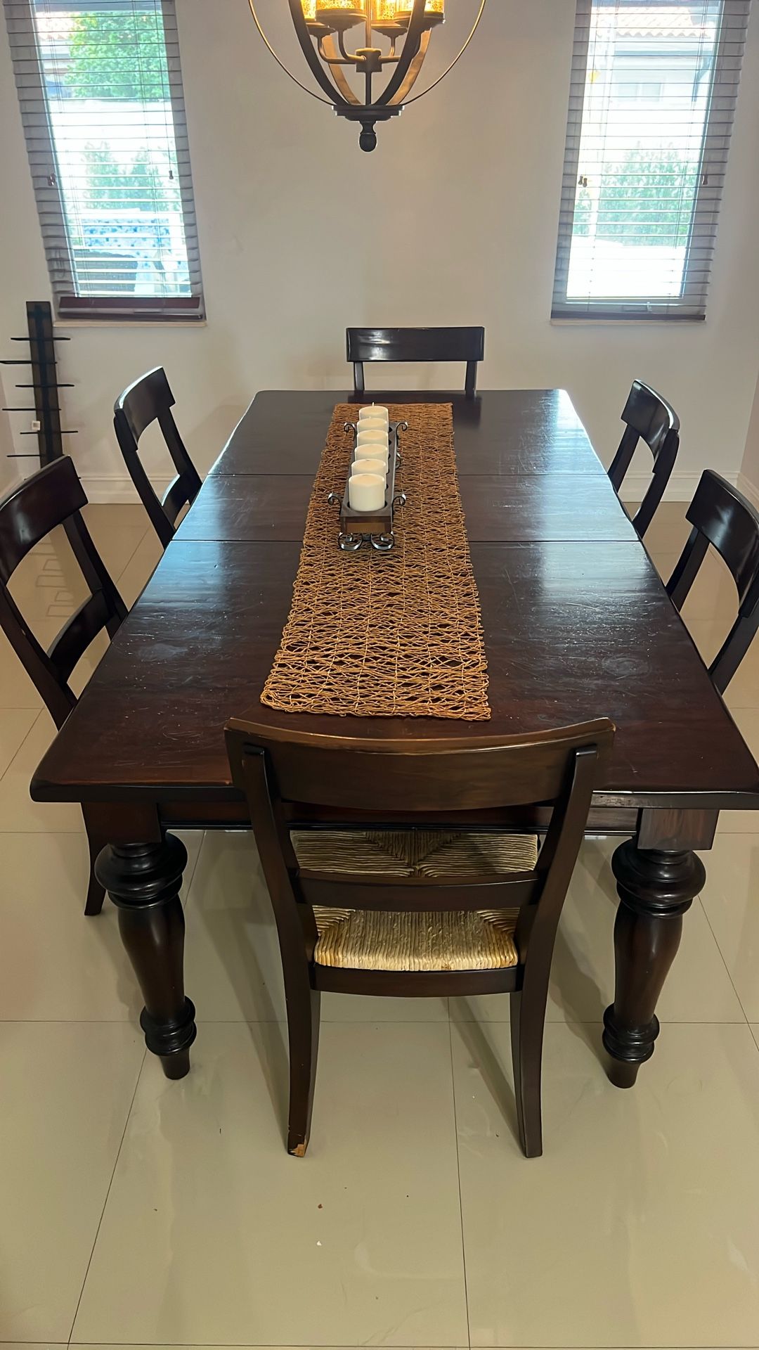 Pottery Barn Dining Table Set