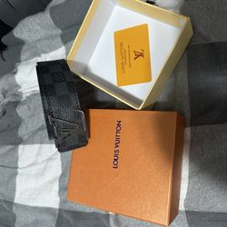 SEND OFFERS NOT FREE Never used was a gift from my wife but didn’t fit need it gone ASAP!!!