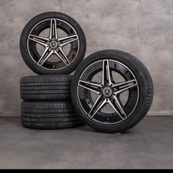 Mercedes 2025 c300 Amg wheels with tires
