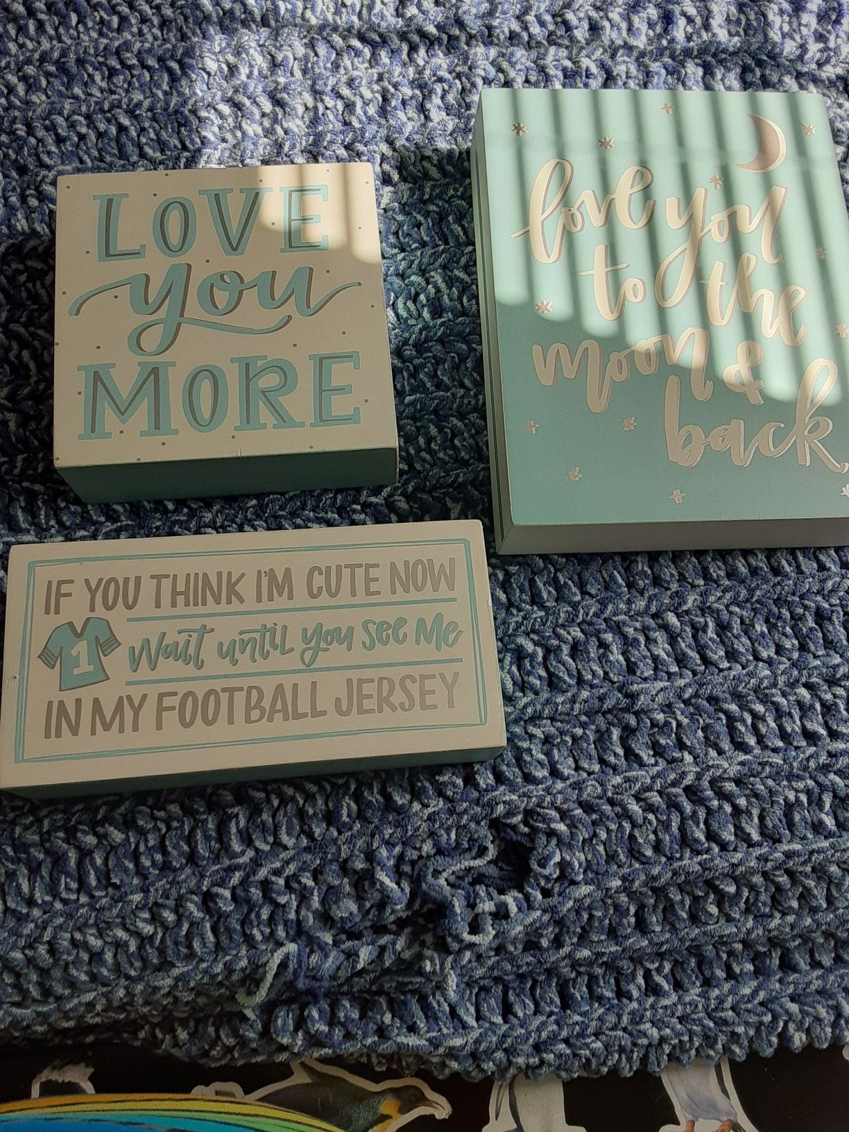 Boys room decorations
