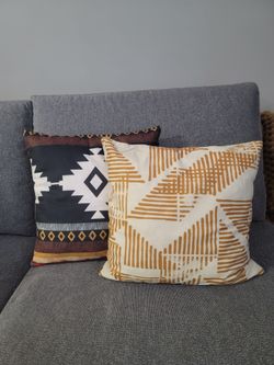 Accent pillows