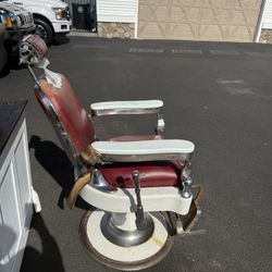 Barber chair