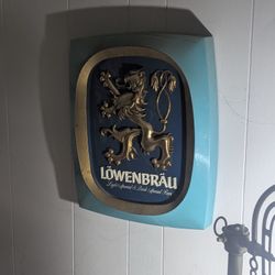 Lowenbrau Sign