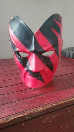WWF KANE FACE MASK 