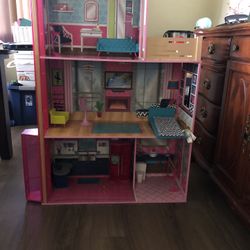 2 Floor Doll House