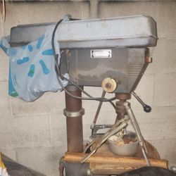 Machine To Make Holes On Metal