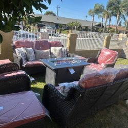 Brand New Patio Outdoor Furniture Set With Fire Pit 