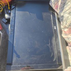 LG Tv comes With Roku&remote 