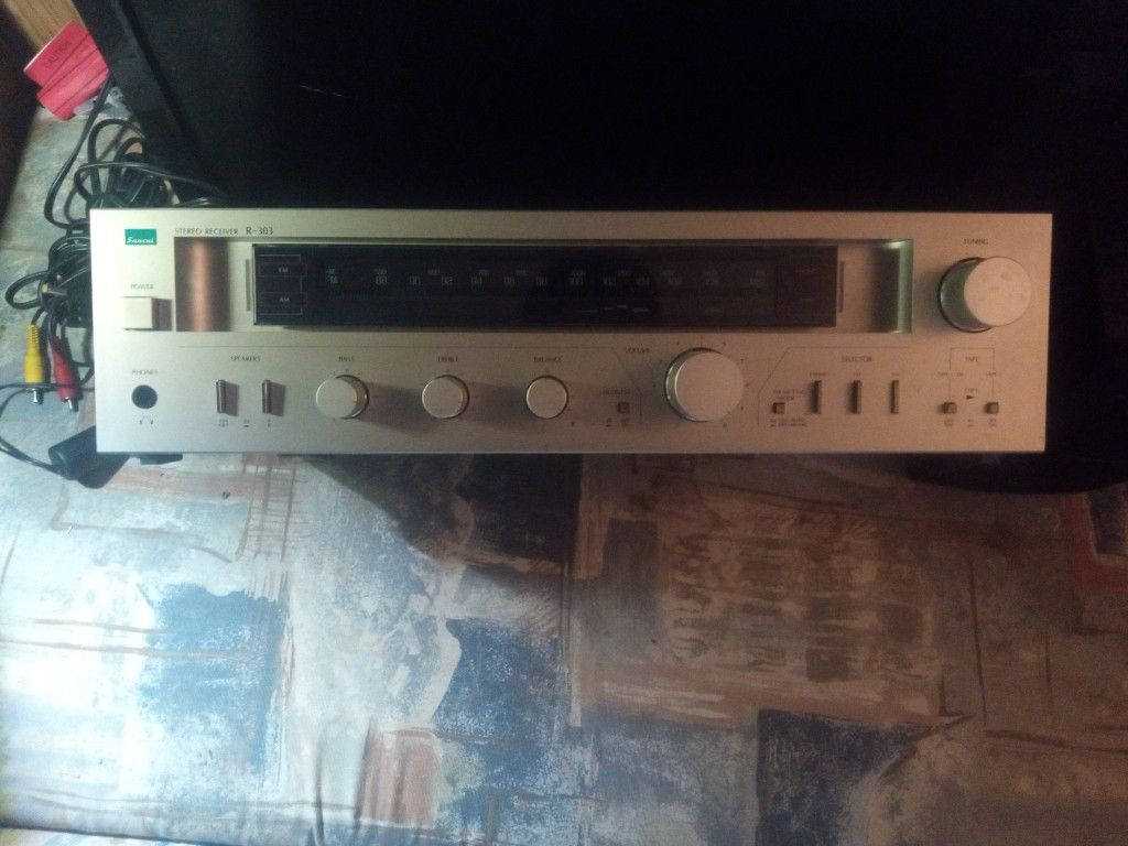 Sansui Stereo Receiver R-303