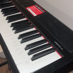 Williams Legato III Electric Piano With an Adjustable Stand