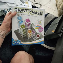 Gravity Maze Game