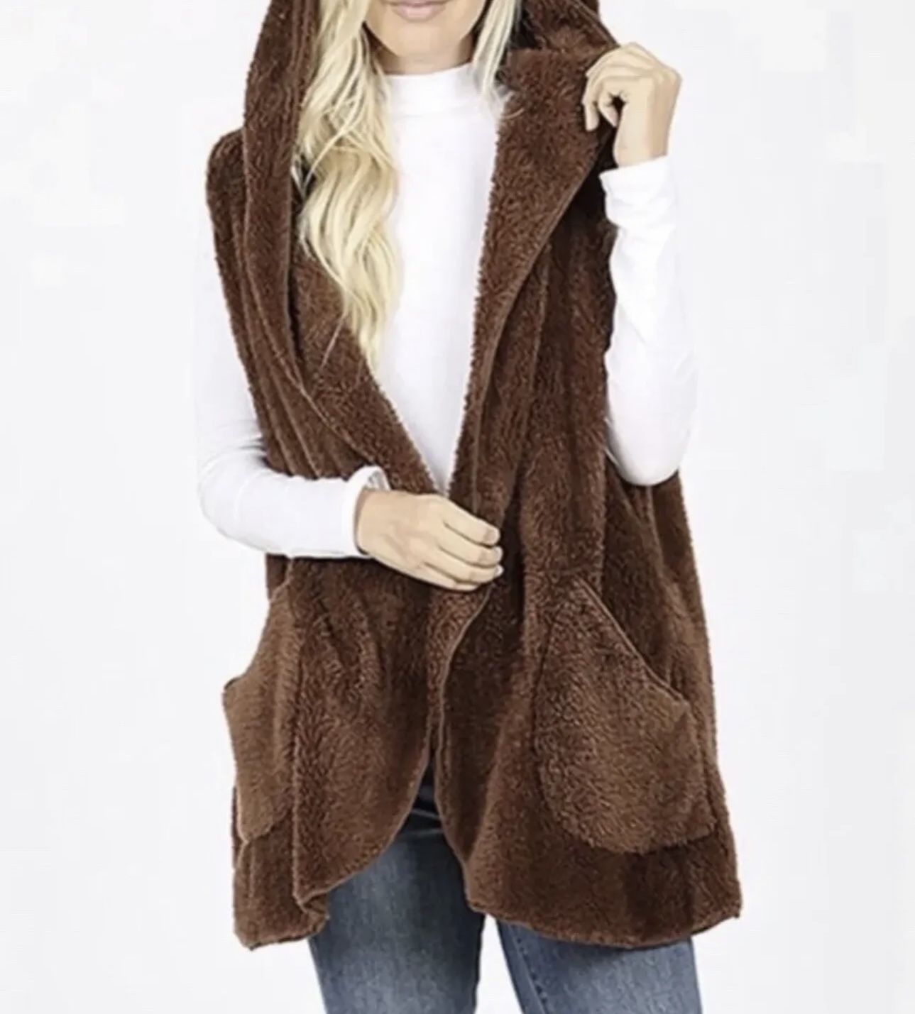 Womens Sleeveless Faux Fur Hooded Vest with Pockets Light Brown