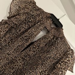 Very Nice Elegant Top Size L
