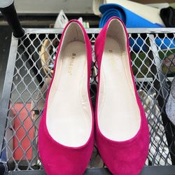 Round Toe Ballet Flats size 6/36