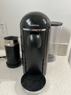 Nespresso Vertuo Plus Deluxe