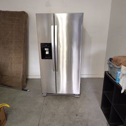 Side By Side Refrigerator